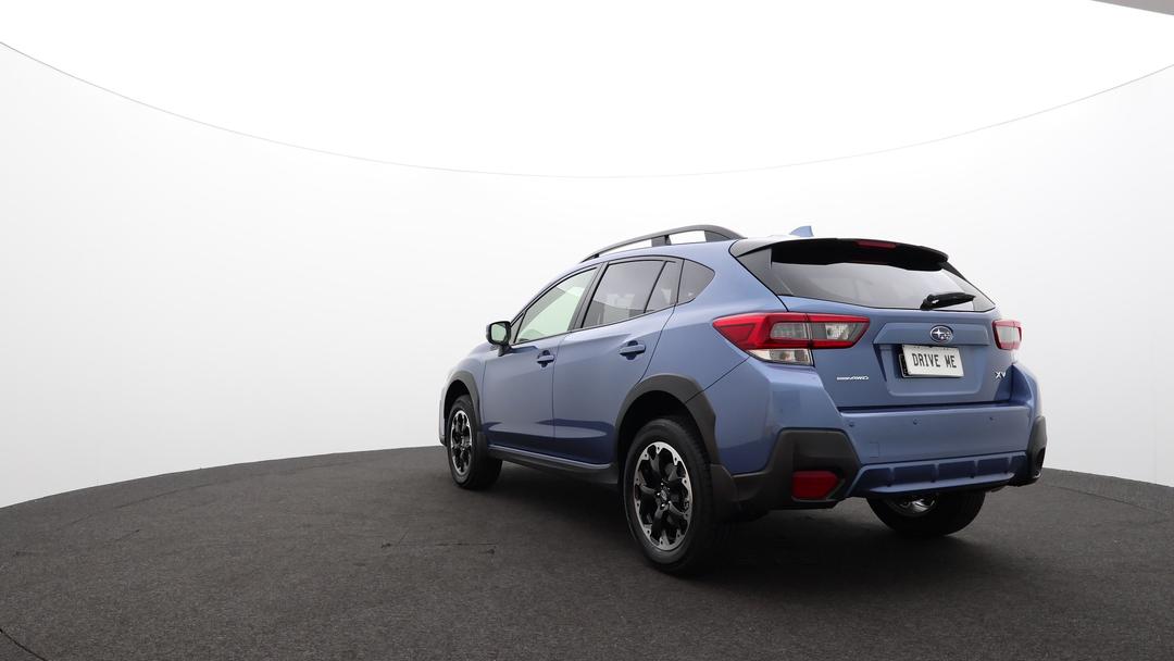 Exterior view frame 37