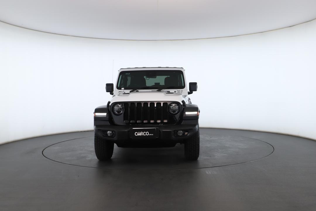 Exterior view frame 3