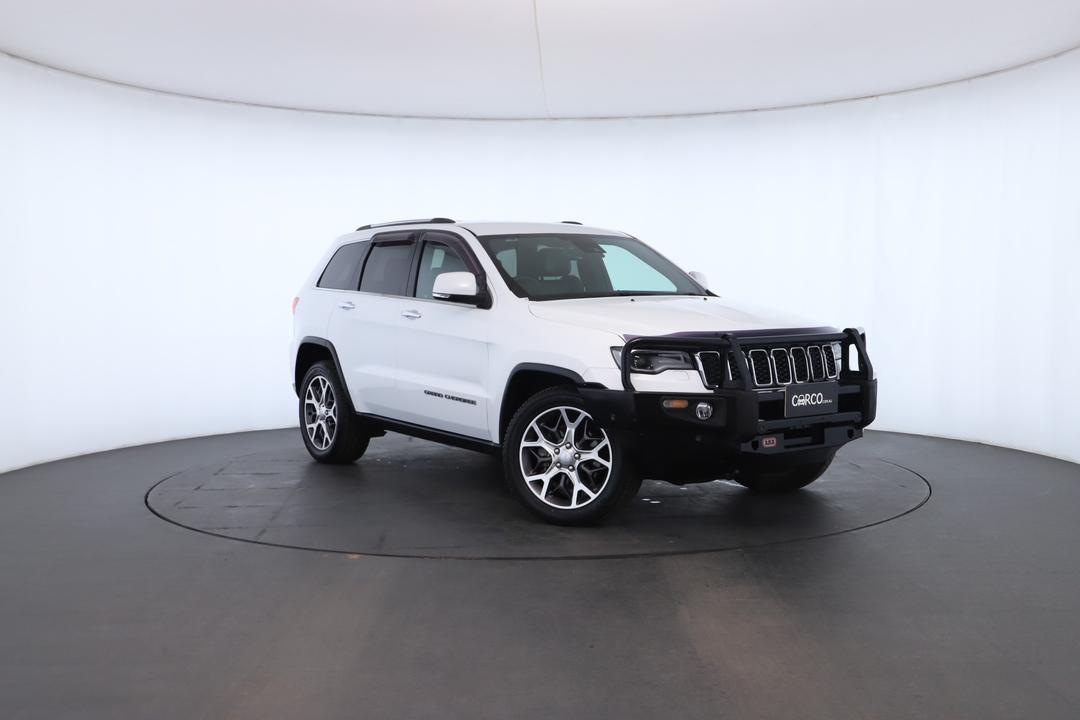 Exterior view frame 0