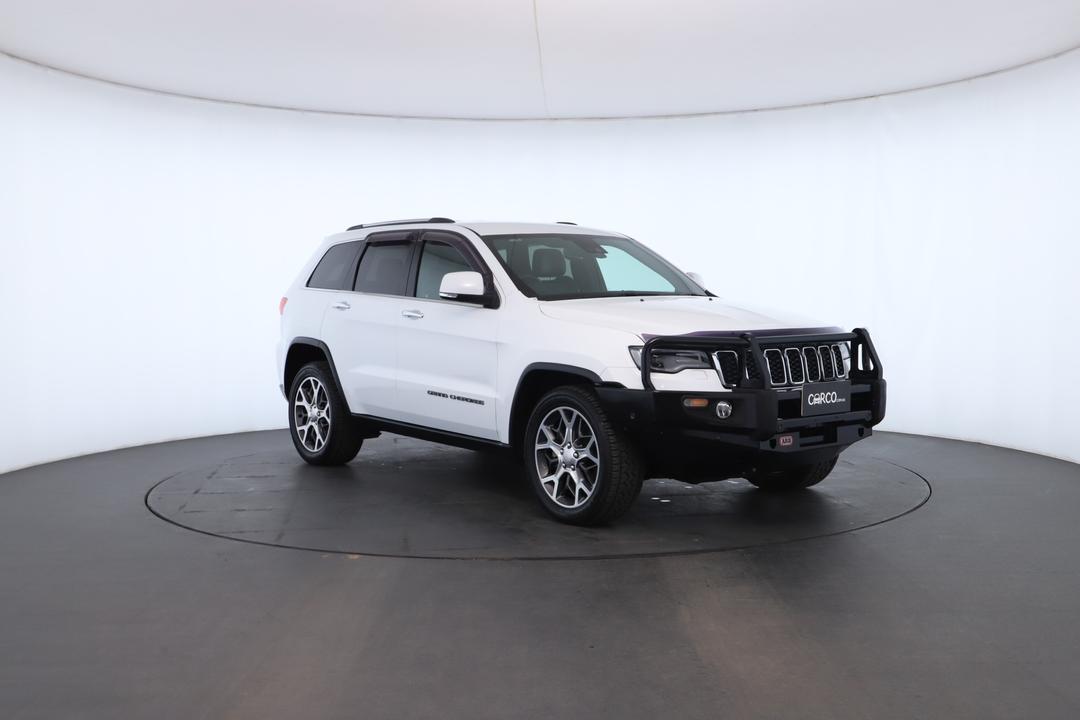 Exterior view frame 1