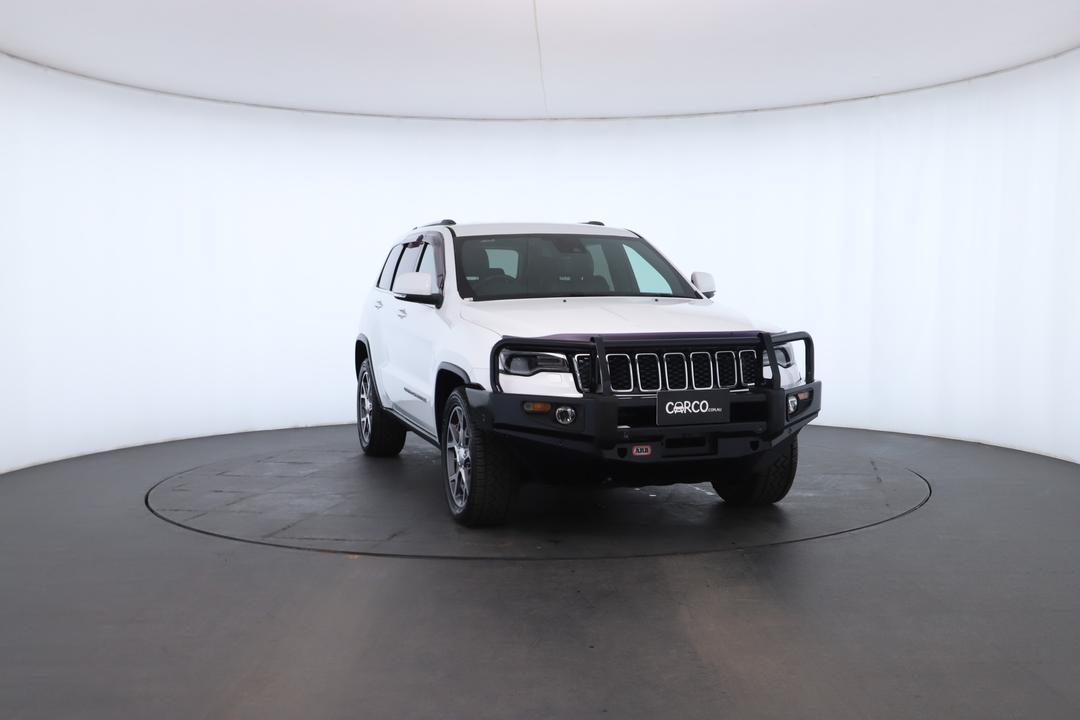 Exterior view frame 2