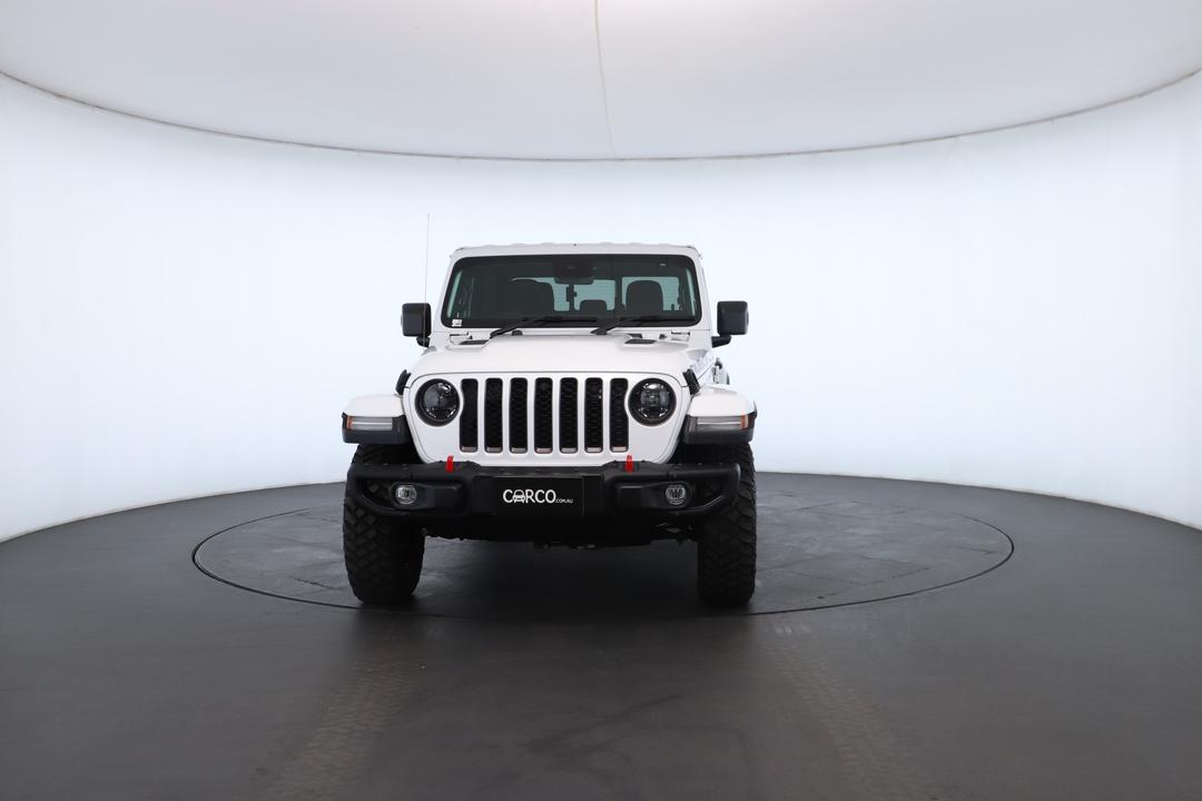 Exterior view frame 3