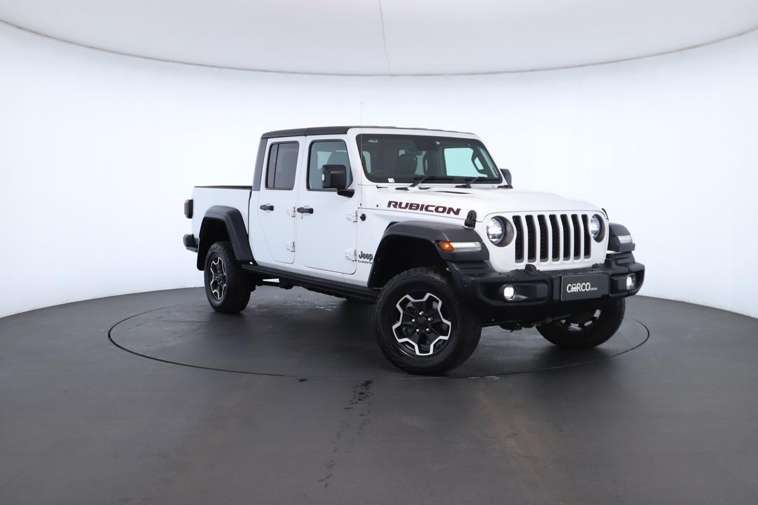 Exterior view frame 0