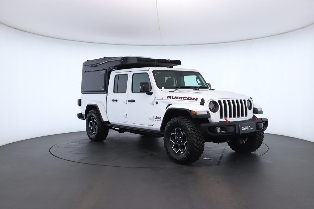 Exterior view frame 1