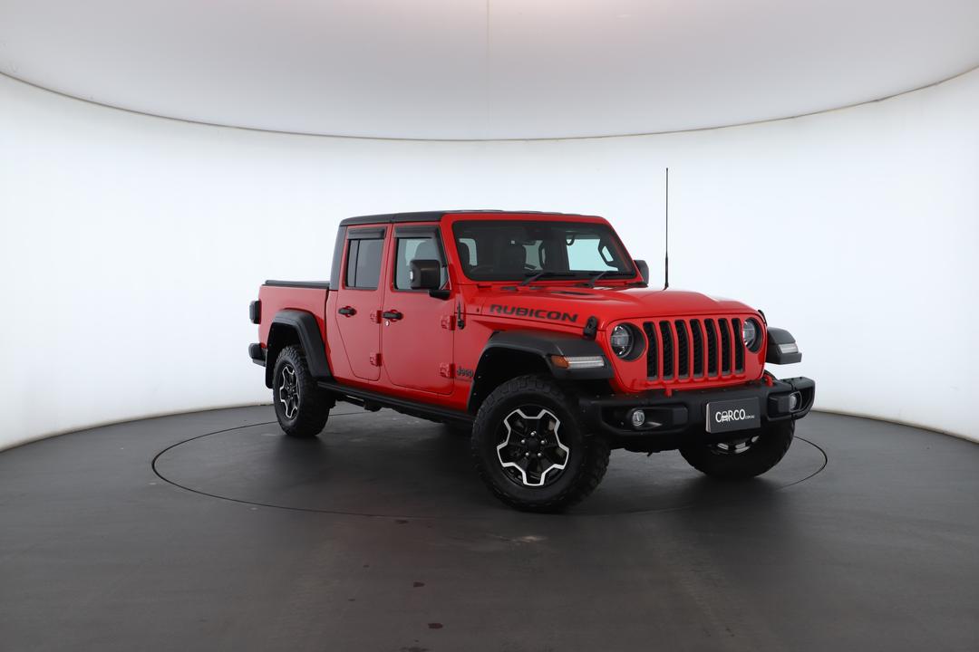 Exterior view frame 0