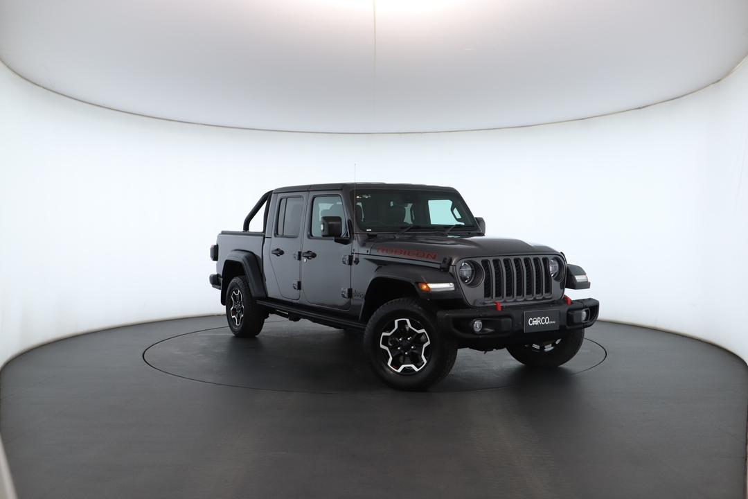 Exterior view frame 0