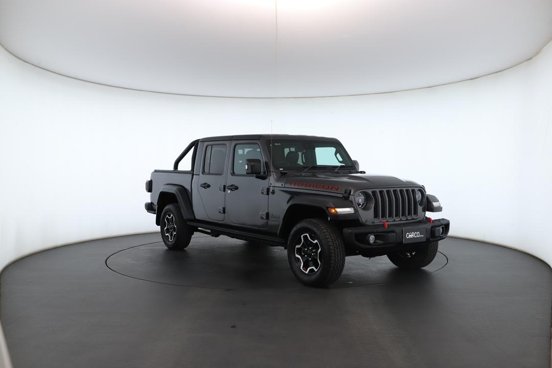 Exterior view frame 1