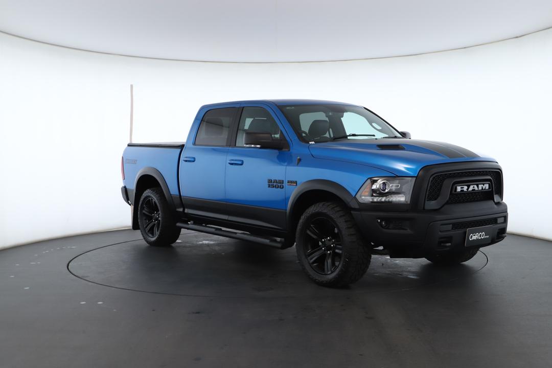 Exterior view frame 1