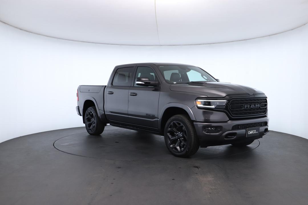 Exterior view frame 1