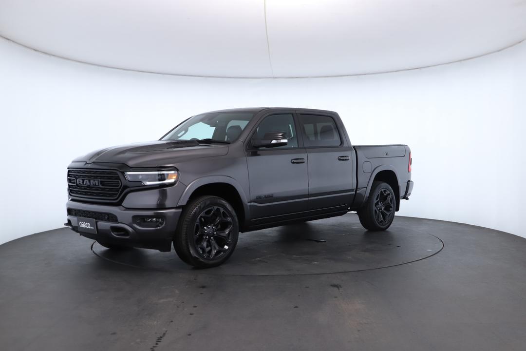 Exterior view frame 5