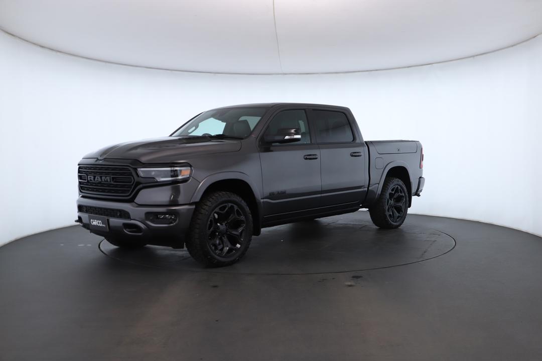 Exterior view frame 5