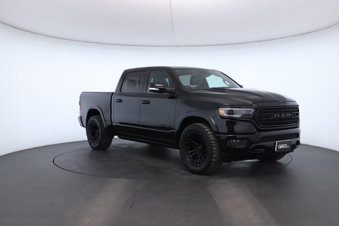 Exterior view frame 1