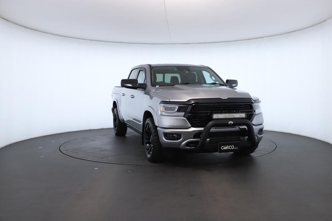 Exterior view frame 2