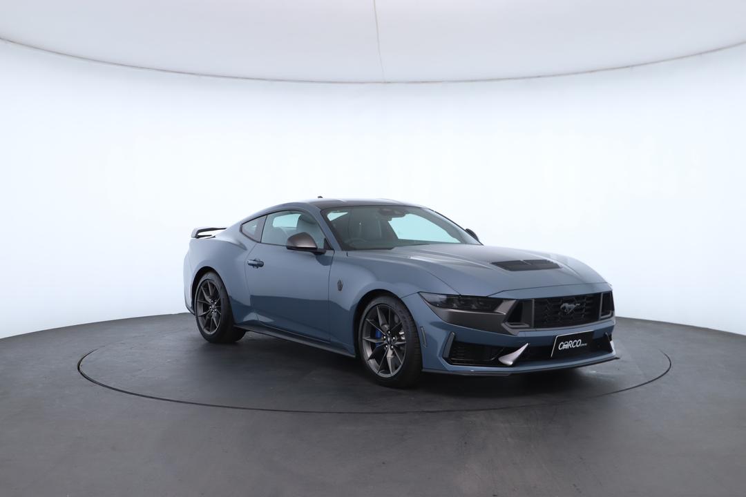 Exterior view frame 1