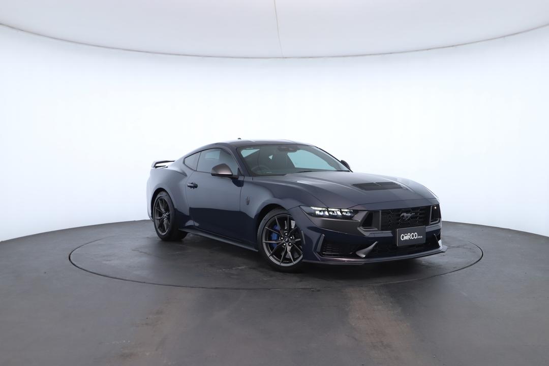 Exterior view frame 0