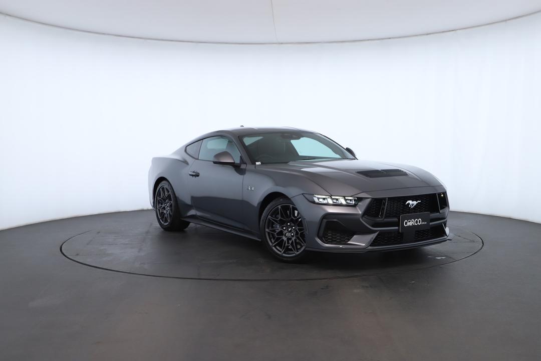 Exterior view frame 0