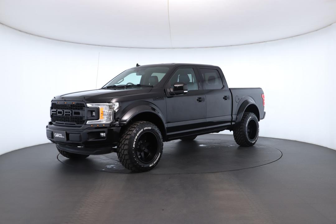 Exterior view frame 5