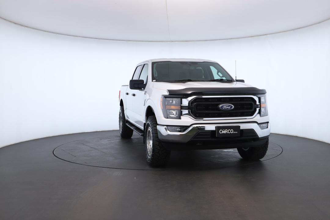 Exterior view frame 2