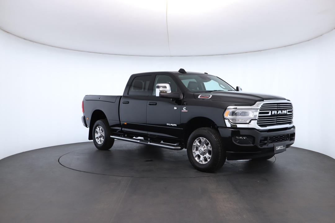 Exterior view frame 1