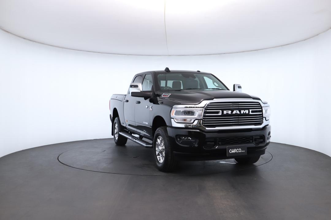 Exterior view frame 2