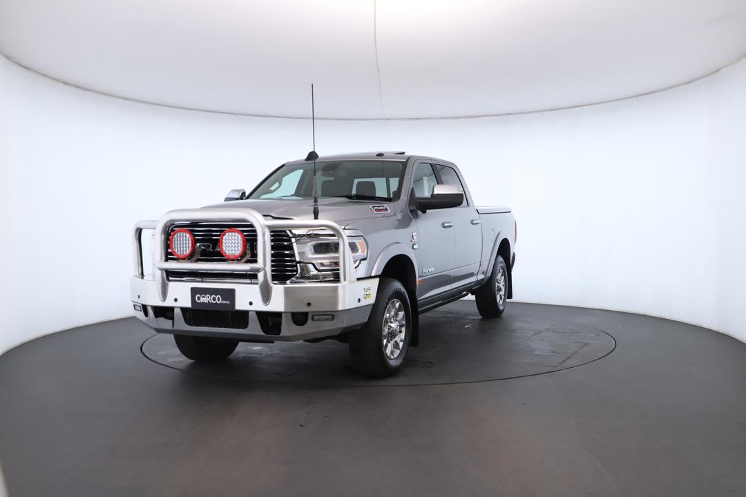 Exterior view frame 4