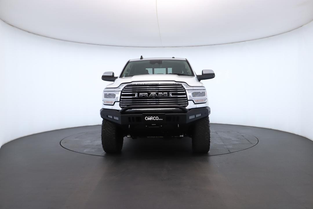 Exterior view frame 3