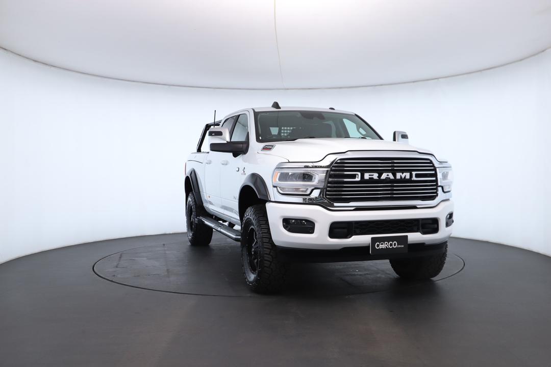 Exterior view frame 2