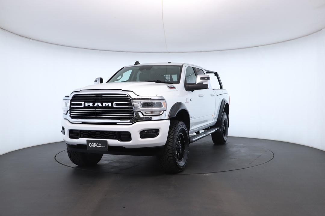 Exterior view frame 4