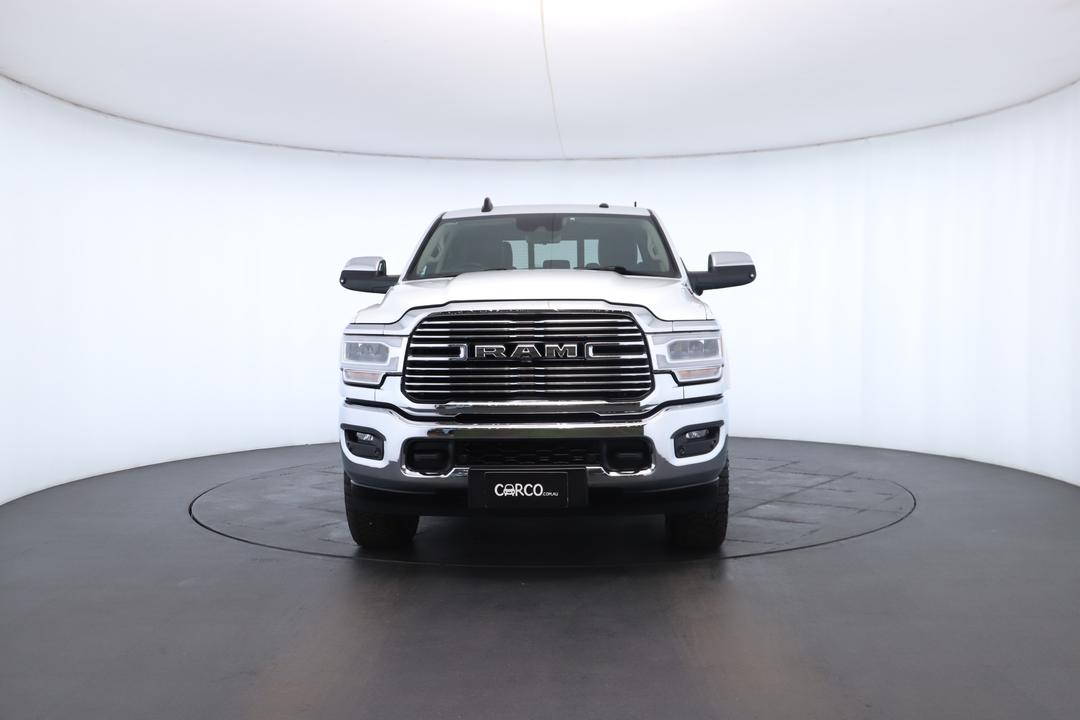 Exterior view frame 3