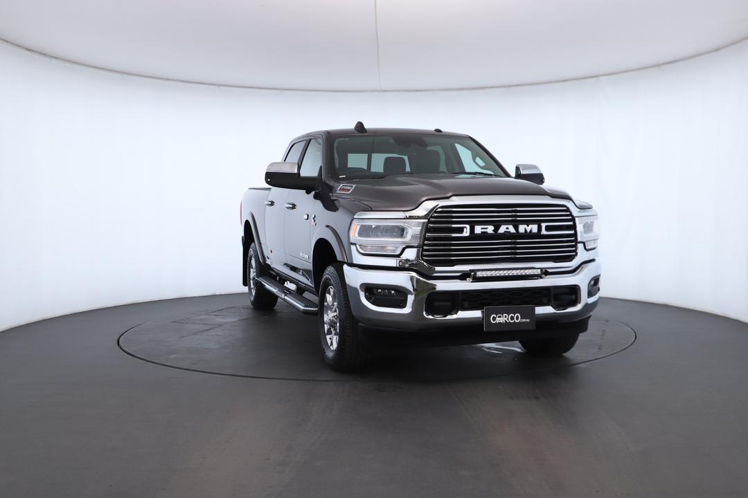 Exterior view frame 2