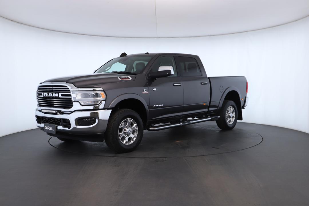 Exterior view frame 5