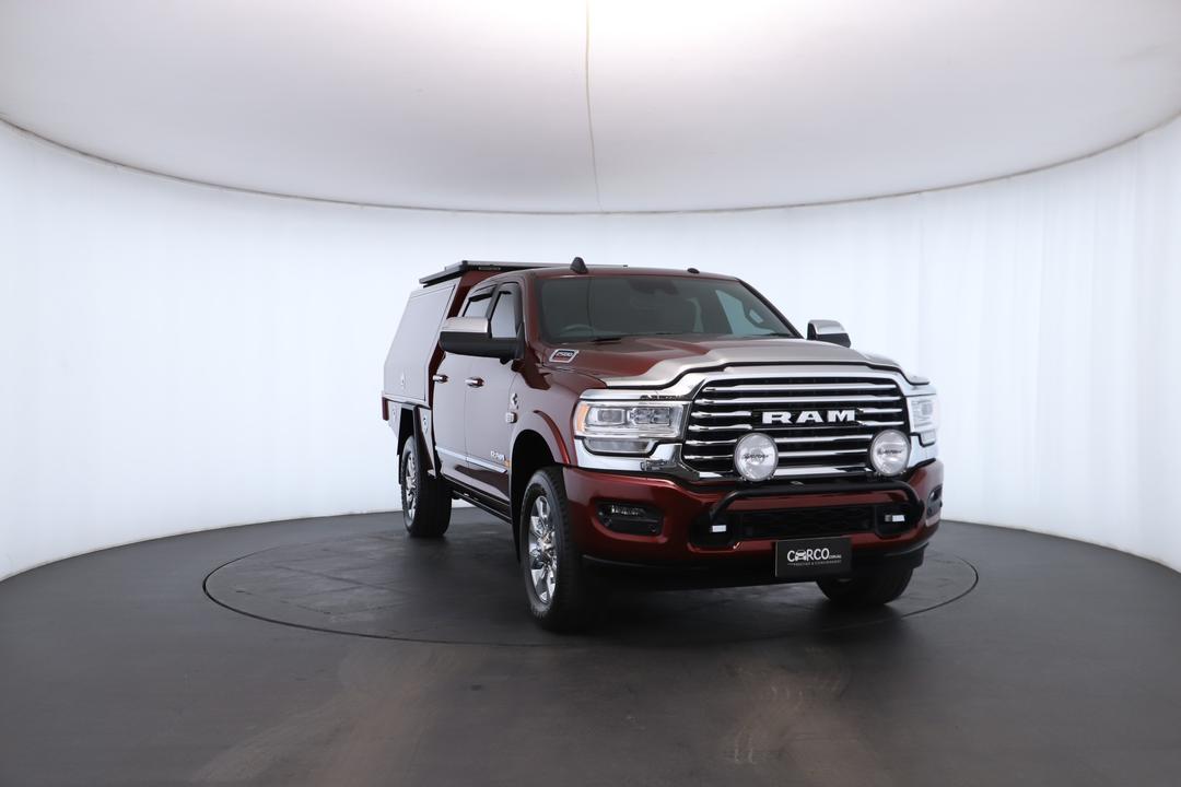 Exterior view frame 2