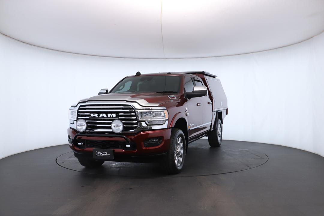 Exterior view frame 4