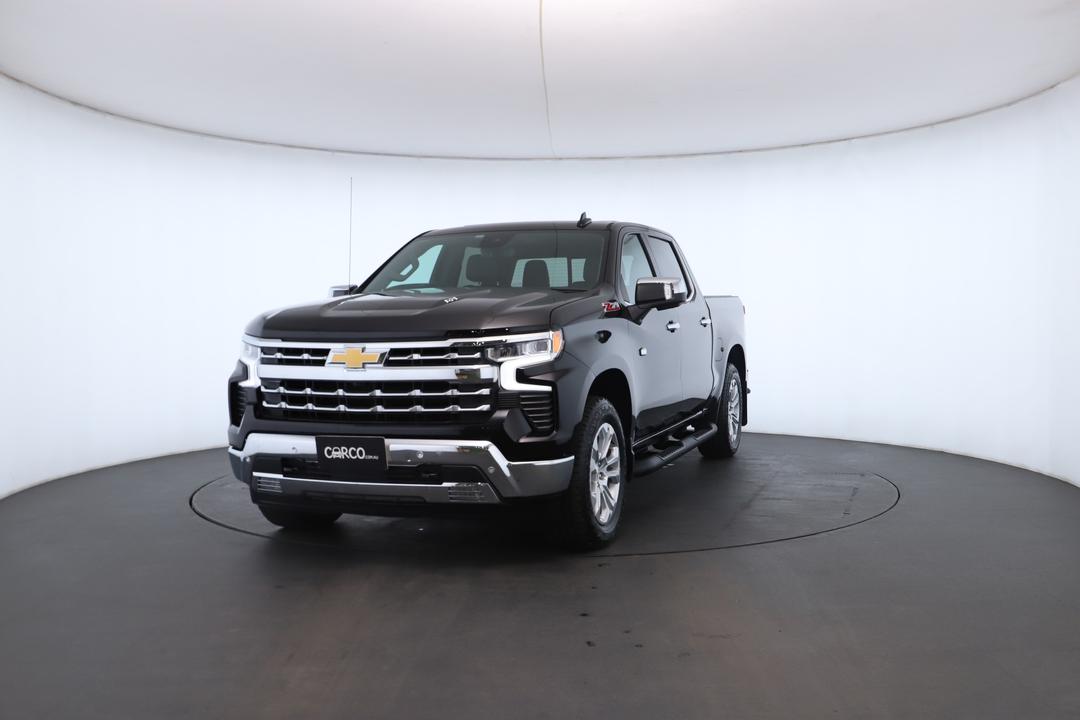 Exterior view frame 4