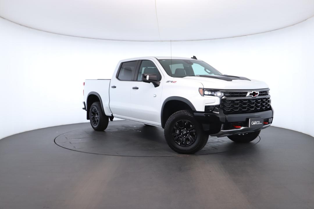 Exterior view frame 0