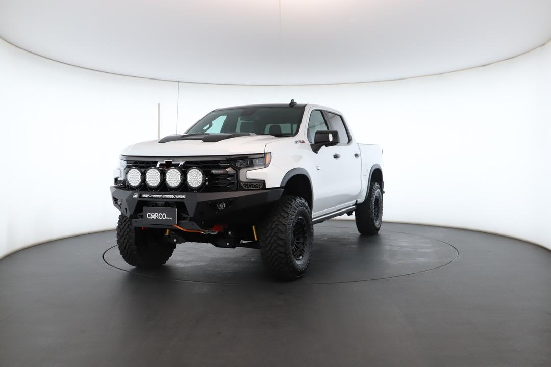 Exterior view frame 4