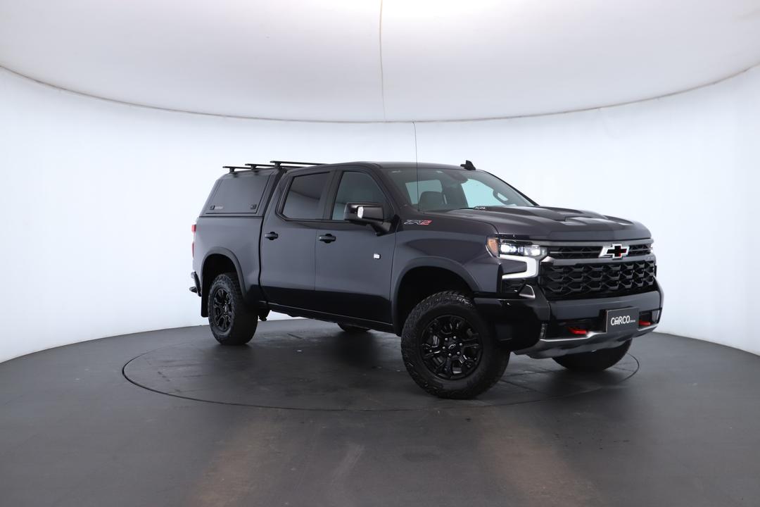 Exterior view frame 0