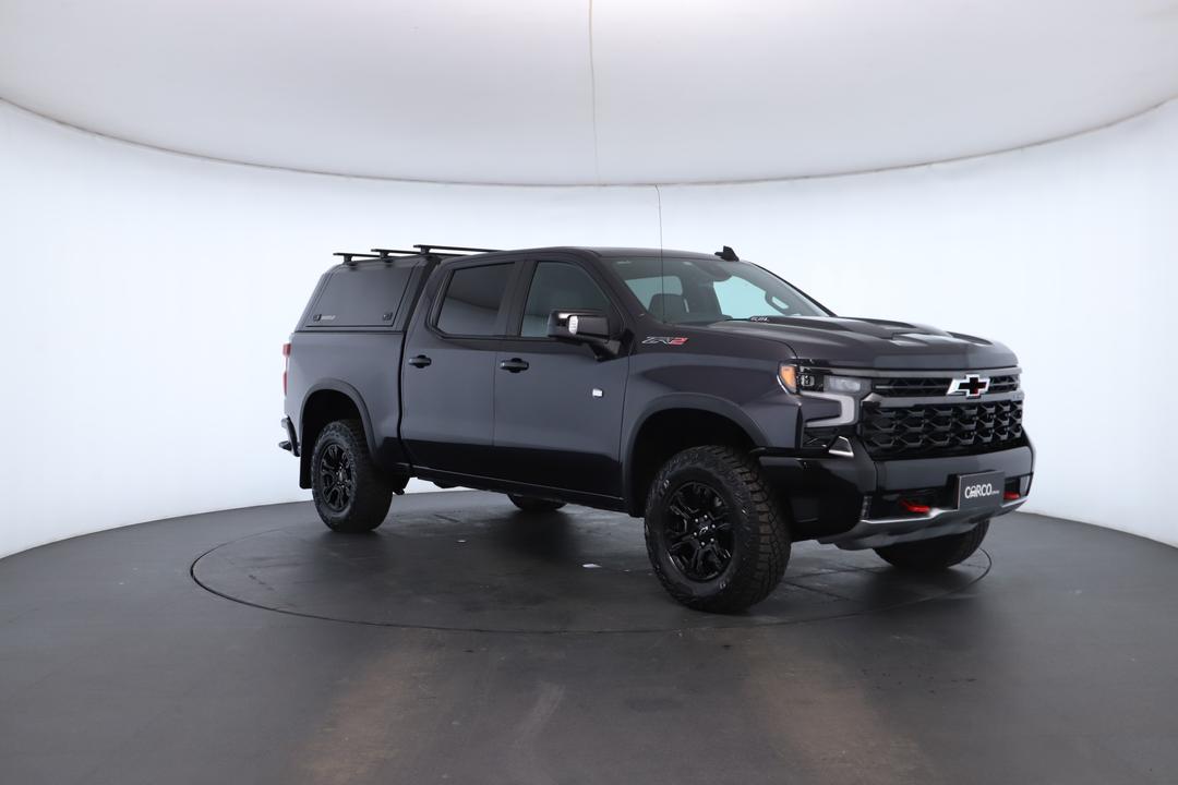 Exterior view frame 1