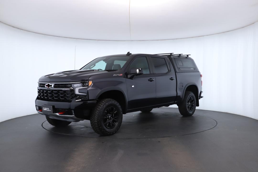 Exterior view frame 5