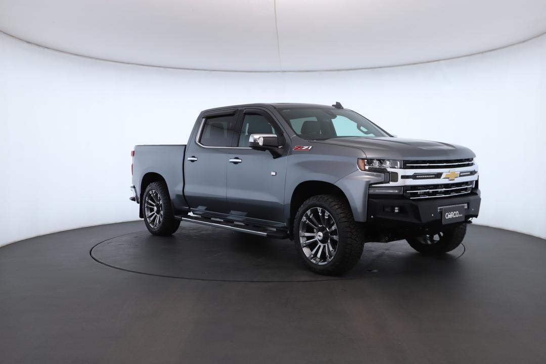 Exterior view frame 1