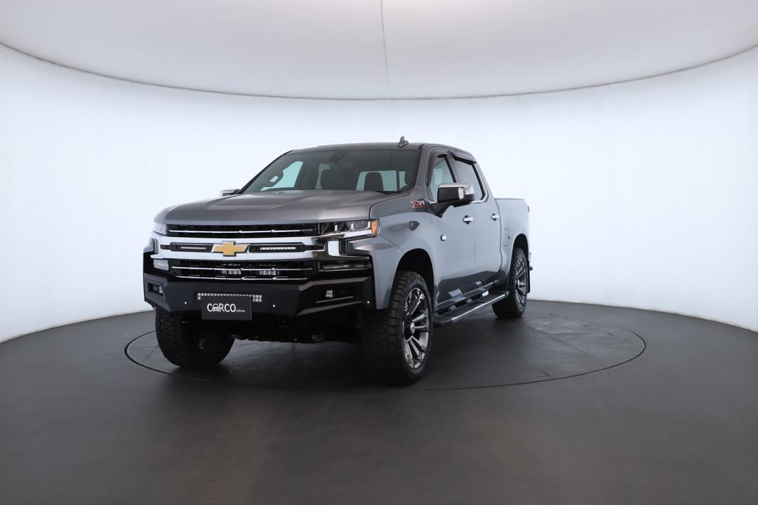 Exterior view frame 4