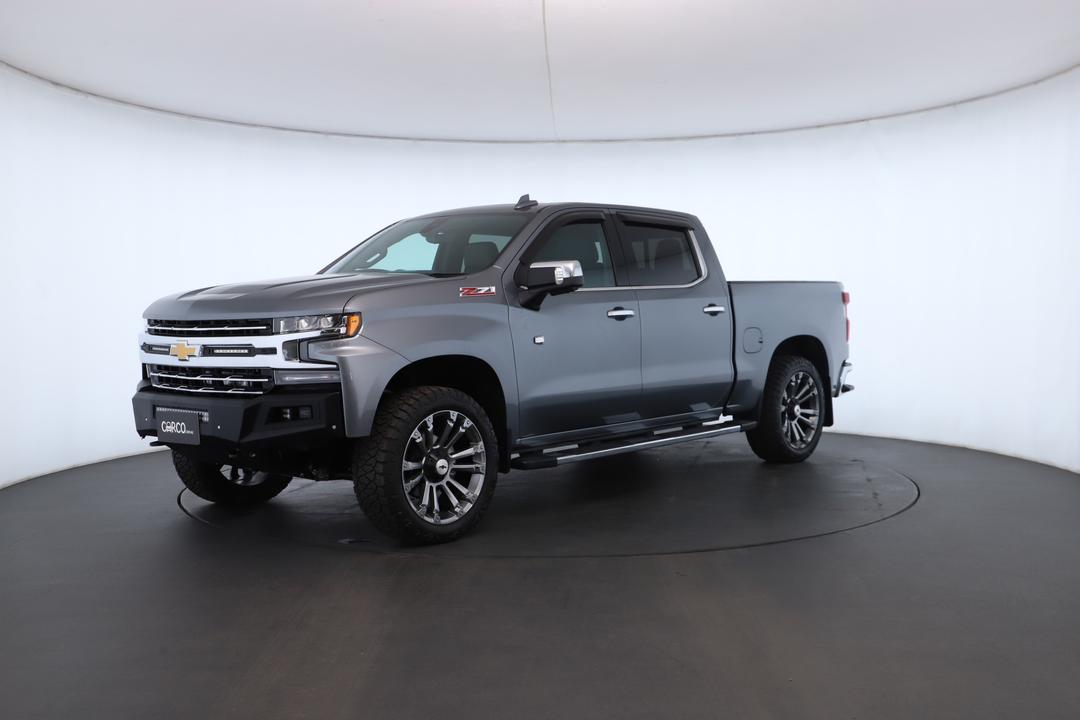 Exterior view frame 5