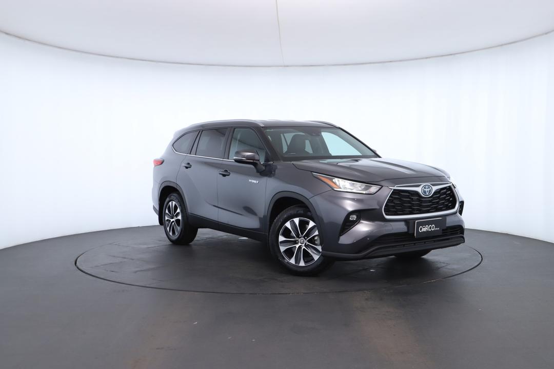 Exterior view frame 0