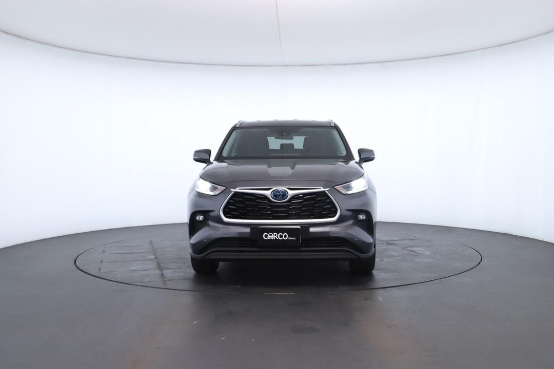 Exterior view frame 3