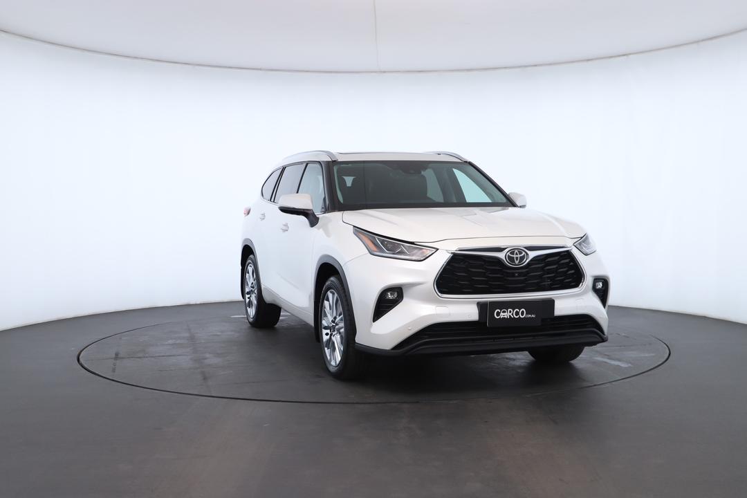 Exterior view frame 2