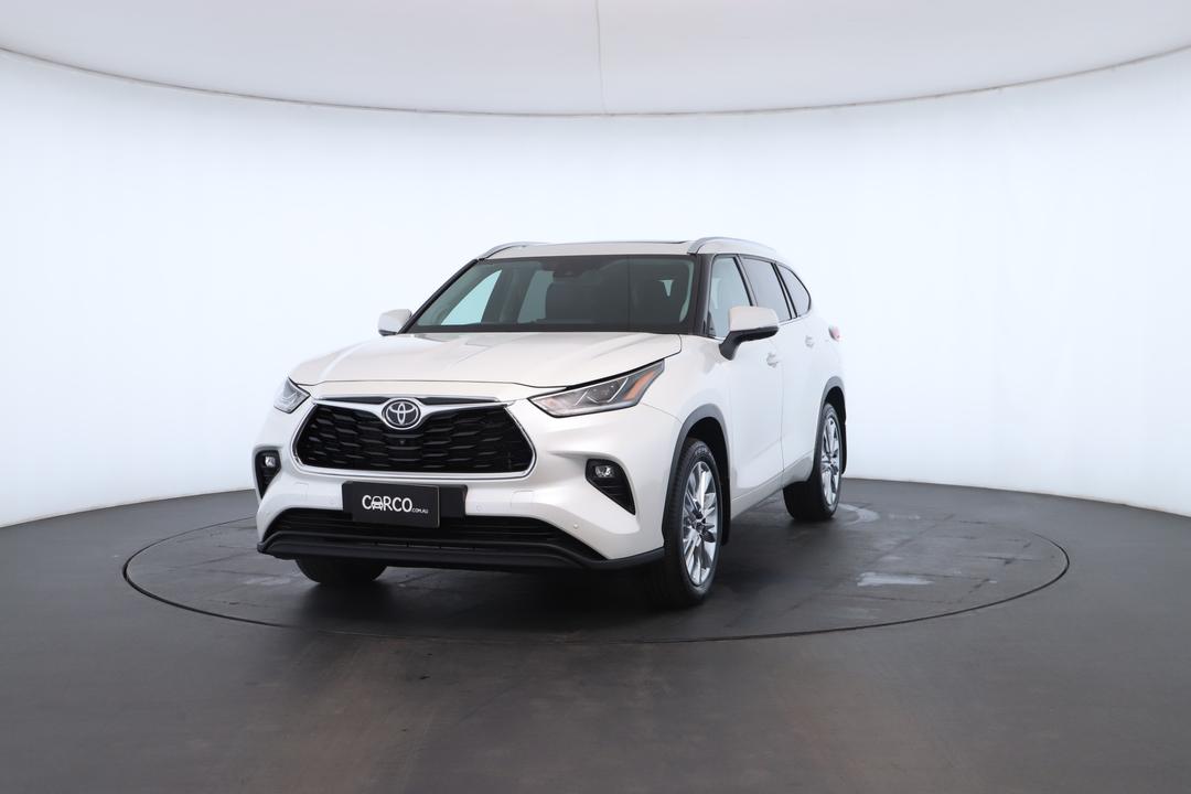 Exterior view frame 4