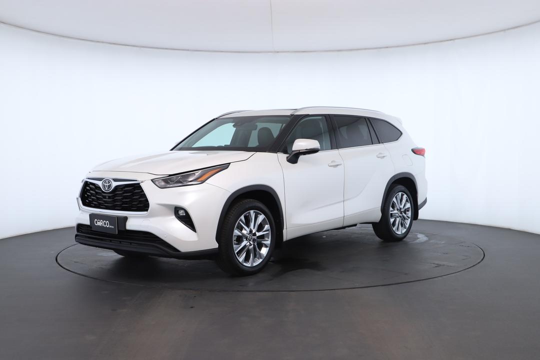 Exterior view frame 5