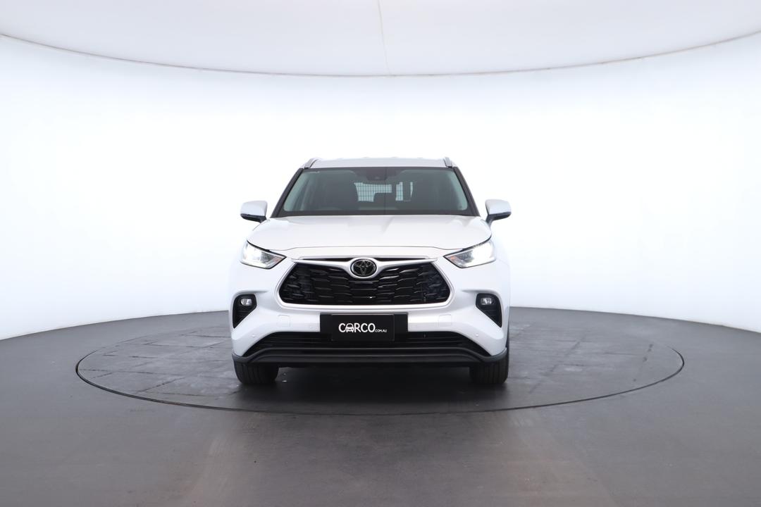 Exterior view frame 3