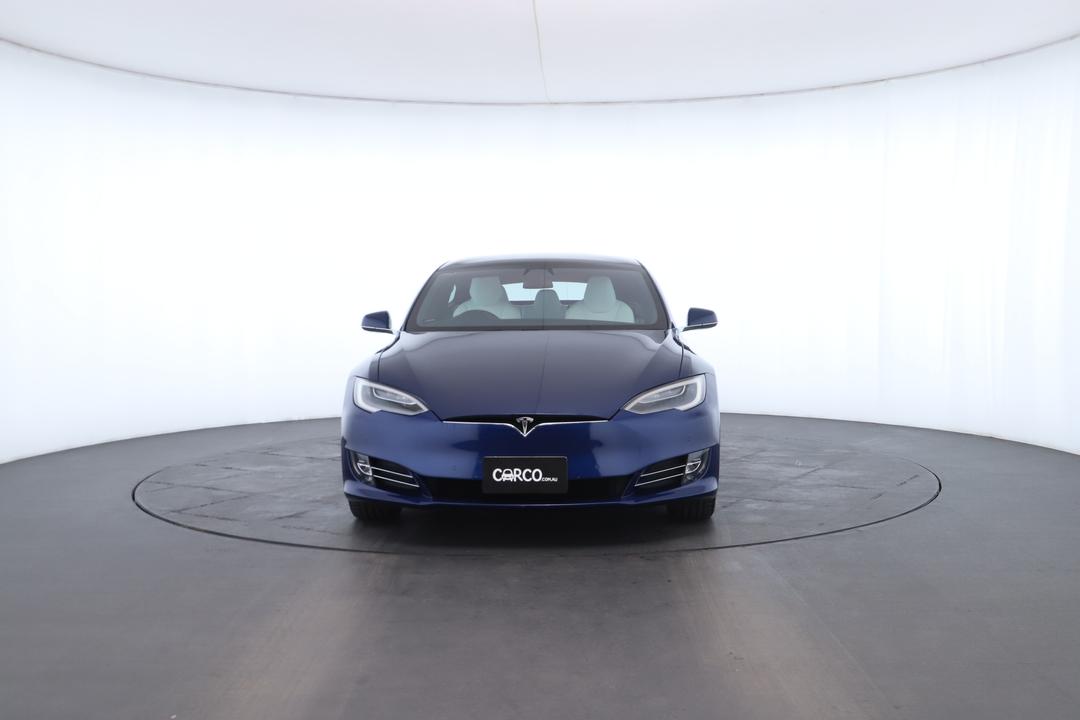 Exterior view frame 3