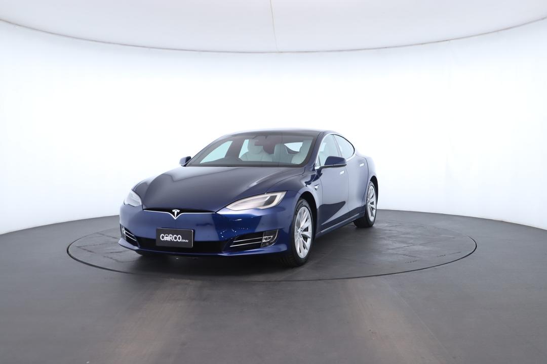 Exterior view frame 4